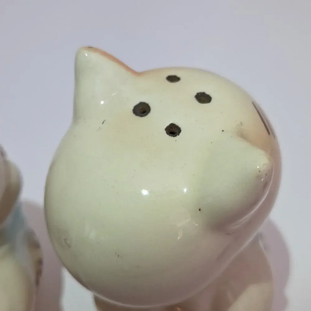 MCM Pig Salt & Pepper Shakers Blue Bandana Scarf Kitsch Anthropomorphic Ceramic